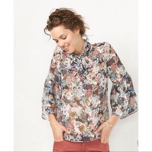 NWOT Lauren Conrad Floral Top Blouse Size S
